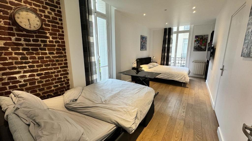 Gorgeous Paris Eiffel Tower Apartment Ngoại thất bức ảnh