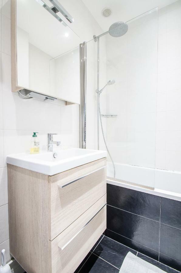 Gorgeous Paris Eiffel Tower Apartment Ngoại thất bức ảnh